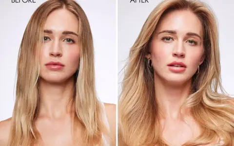 Avant/après : des cheveux lisses et plats deviennent volumineux et texturisés. Le produit donne un effet texturiser cheveux incroyable.
